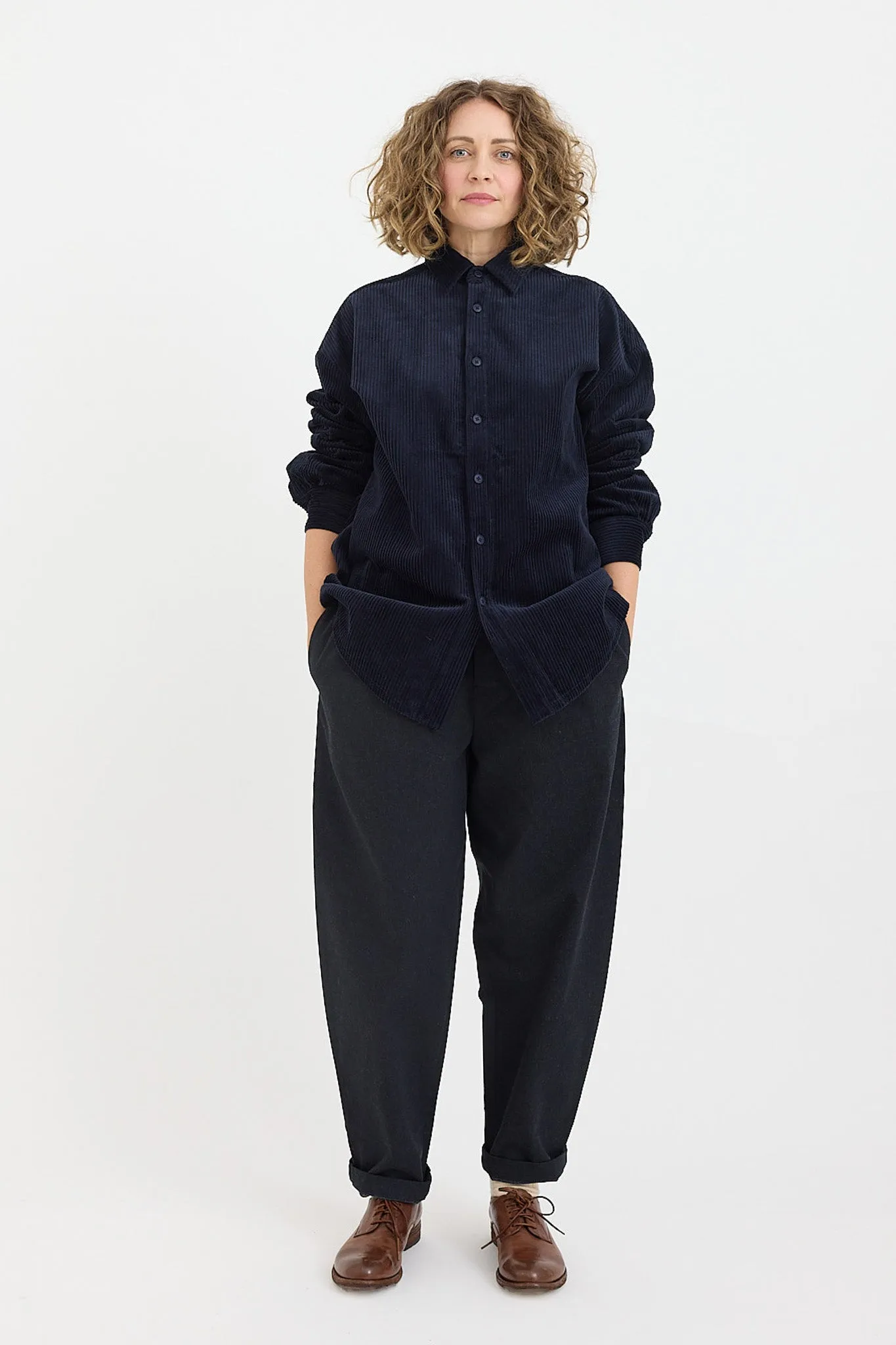 7115 by Szeki - Signature Elastic Pull-Up Trouser