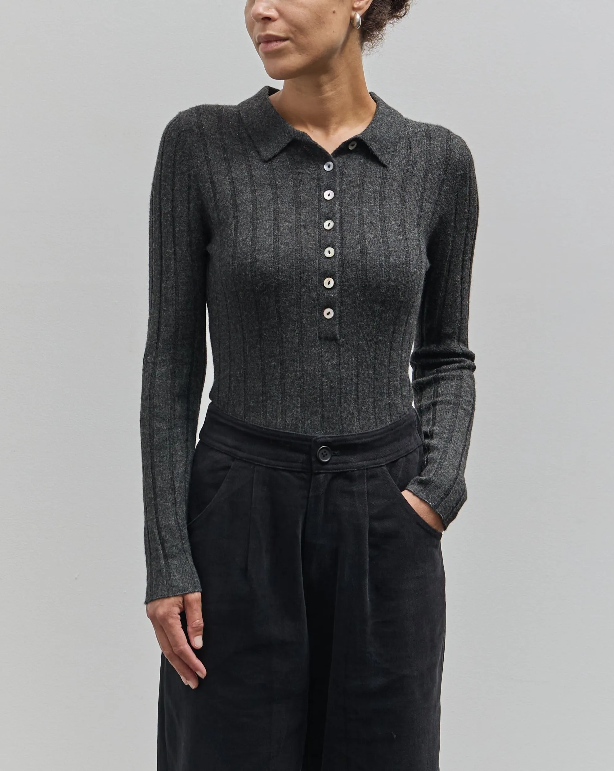 7115 Yak Collared Long Sleeves, Charcoal