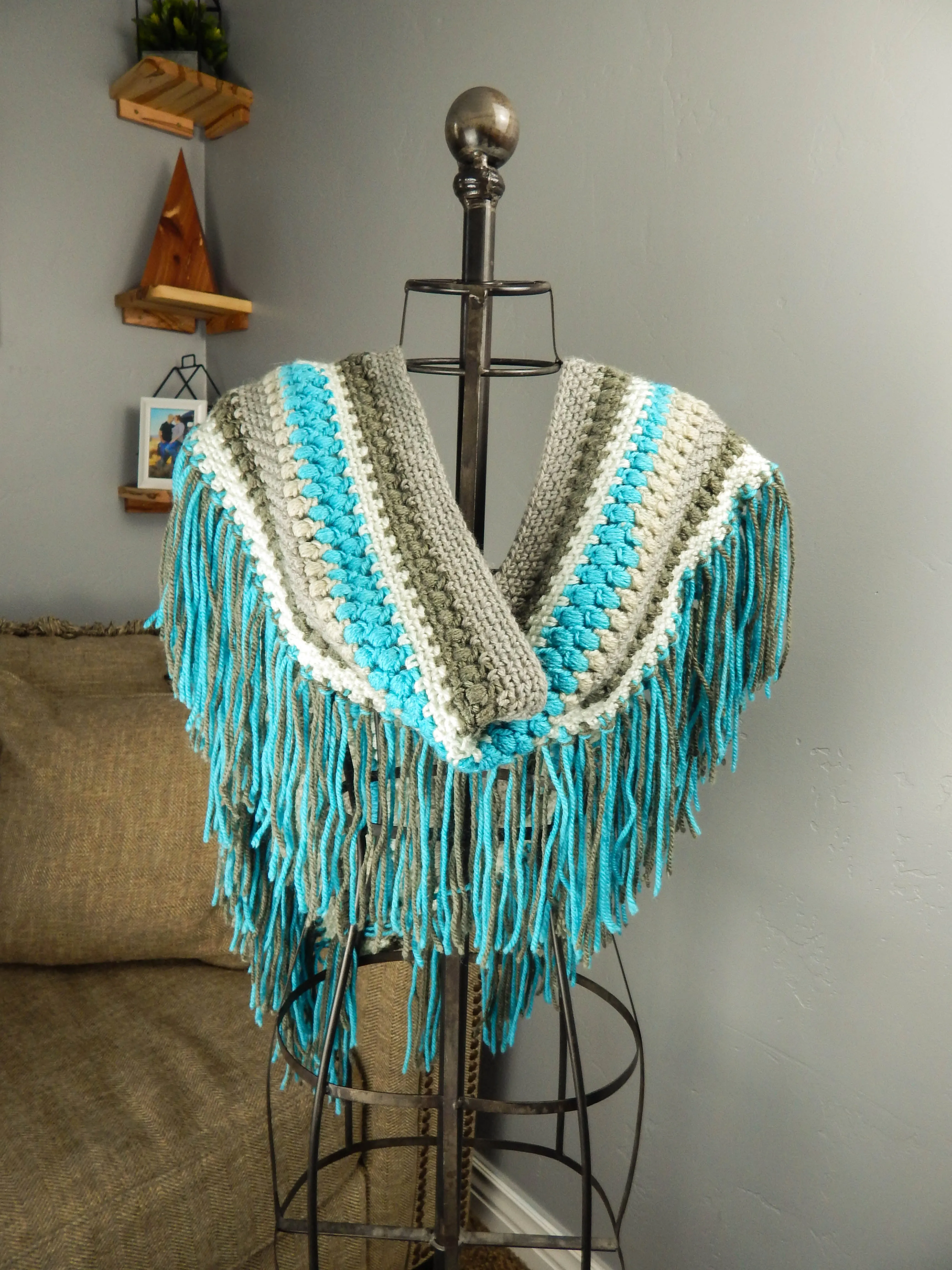 Bobble Scarf with Fringe in Blue/Grey