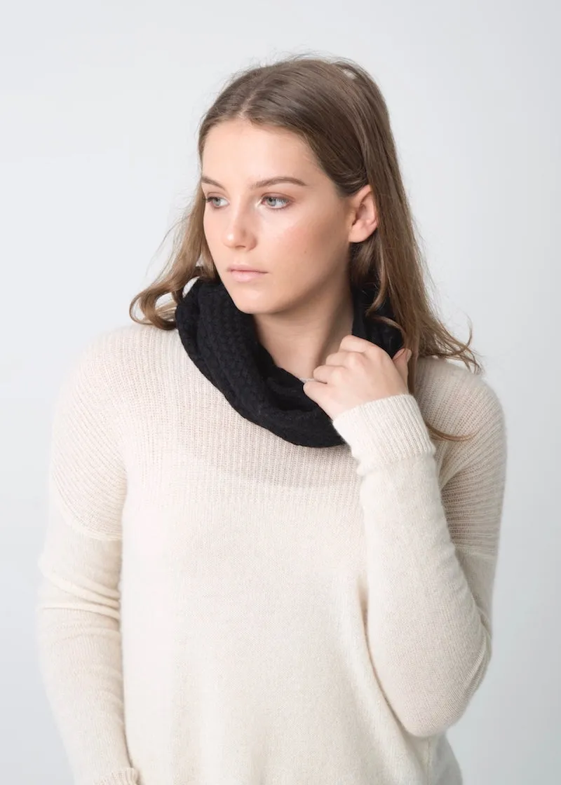 COCO Neckwarmer - Black