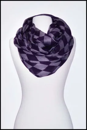 Diamond Shape Print Infinity Scarf