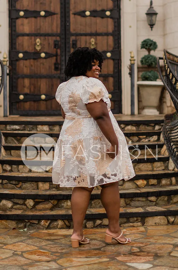 Ellis Jacquard White/Gold Velvet Dress - DM Exclusive - Maternity Friendly