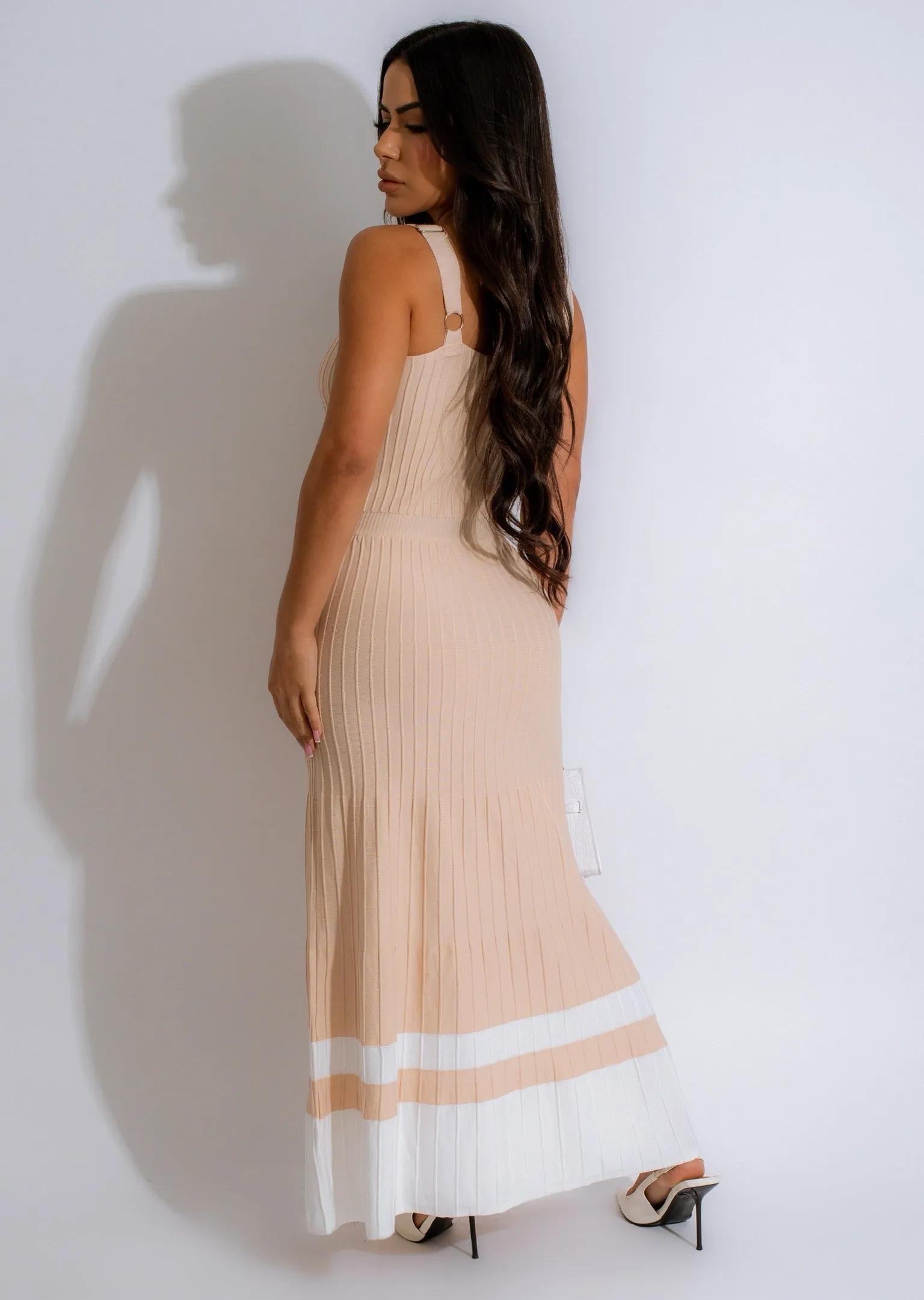 Hall Of Fame Knit Midi Dress Nude