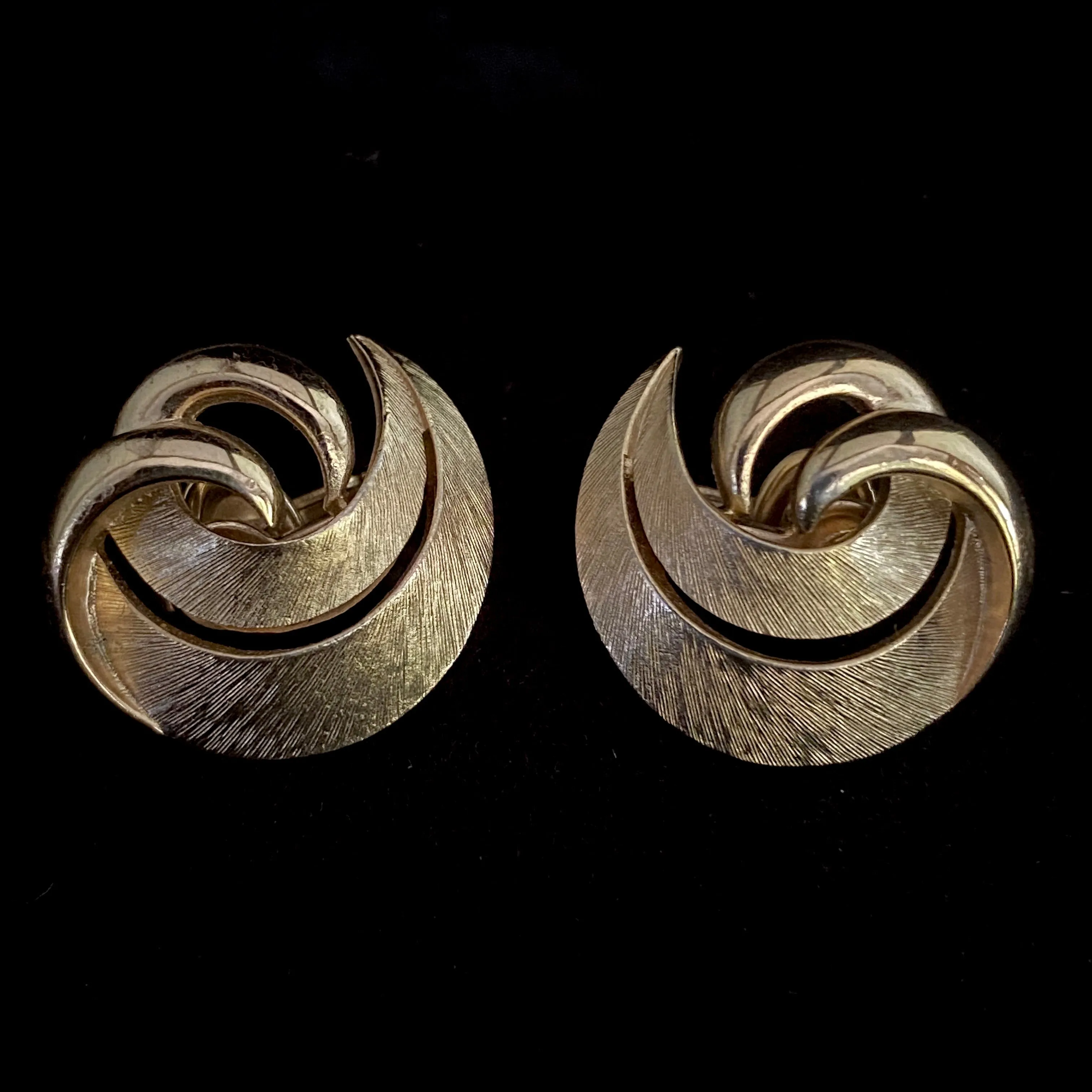 Late 50s/ Early 60s Trifari Sweater Clip/Earrings