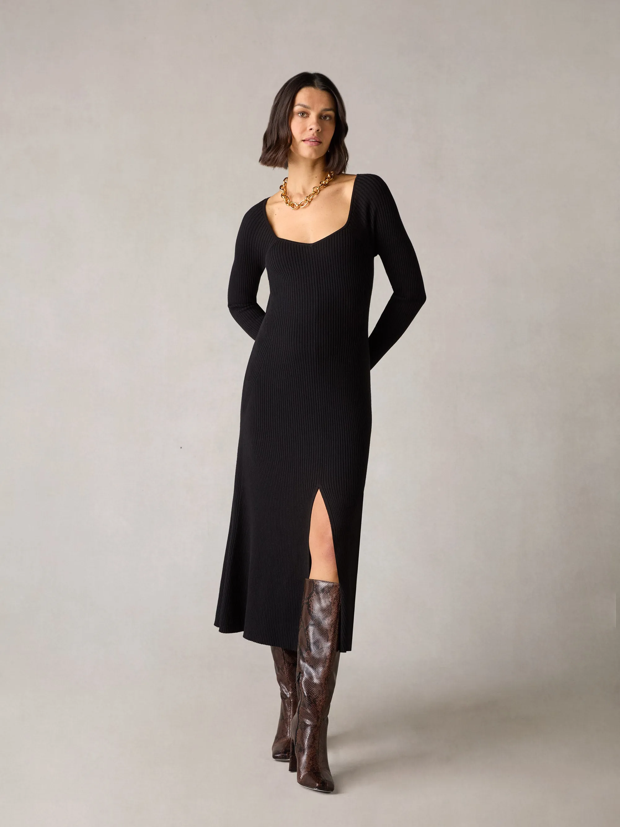 Petite Black Rib Knit Sweetheart Neckline Midi Dress