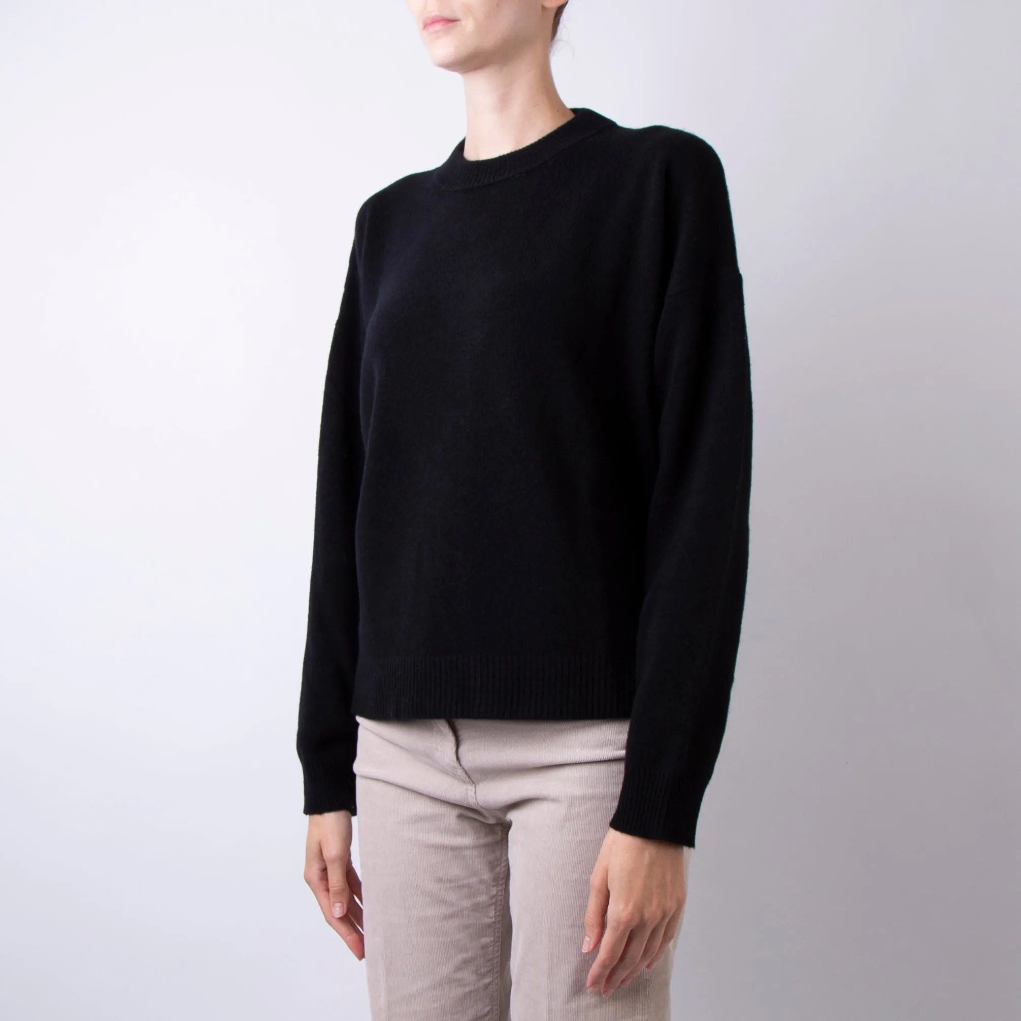 ROBERTO COLLINA SWEATER A40101 09 BLACK