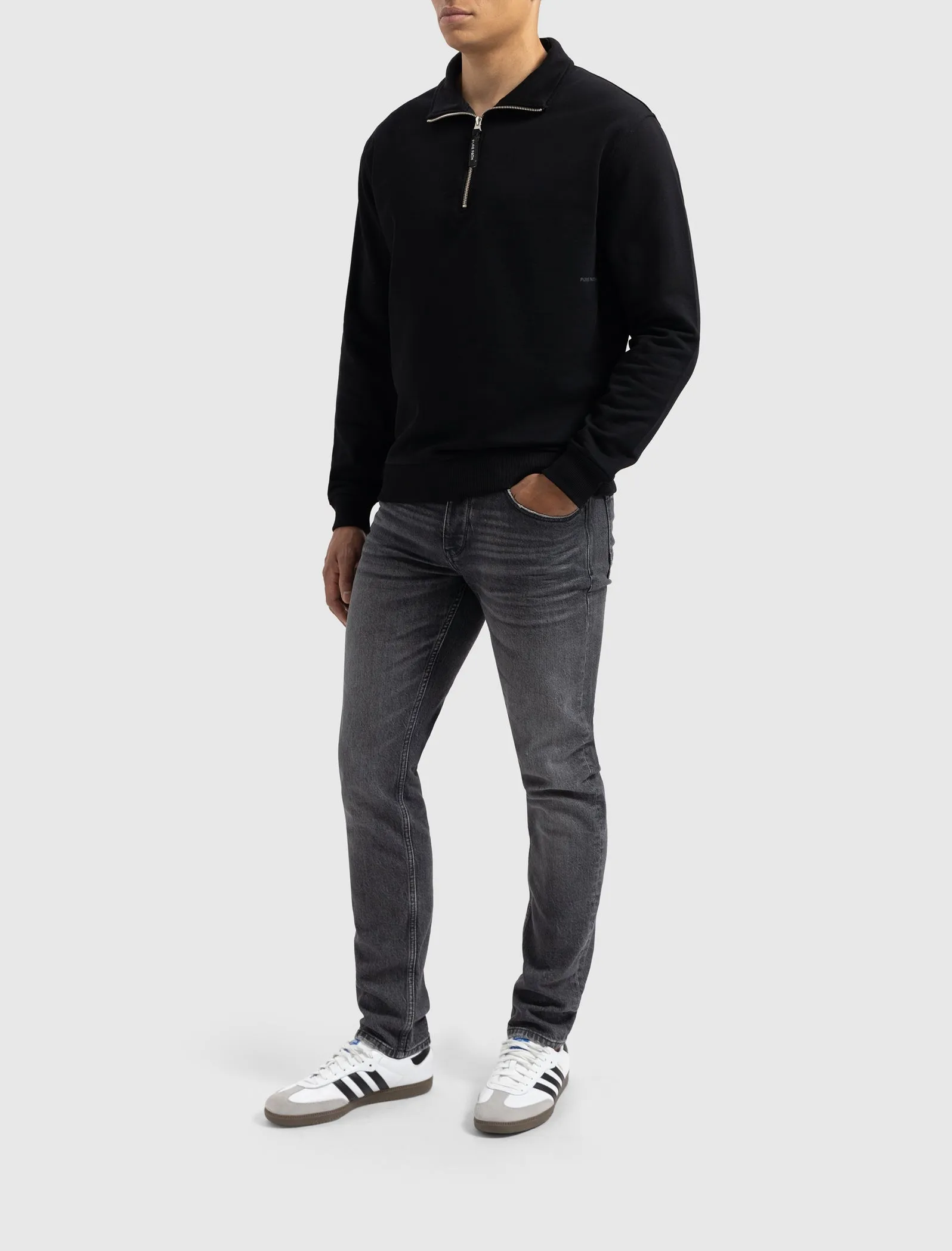 Sideline Wordmark Halfzip Sweater | Black