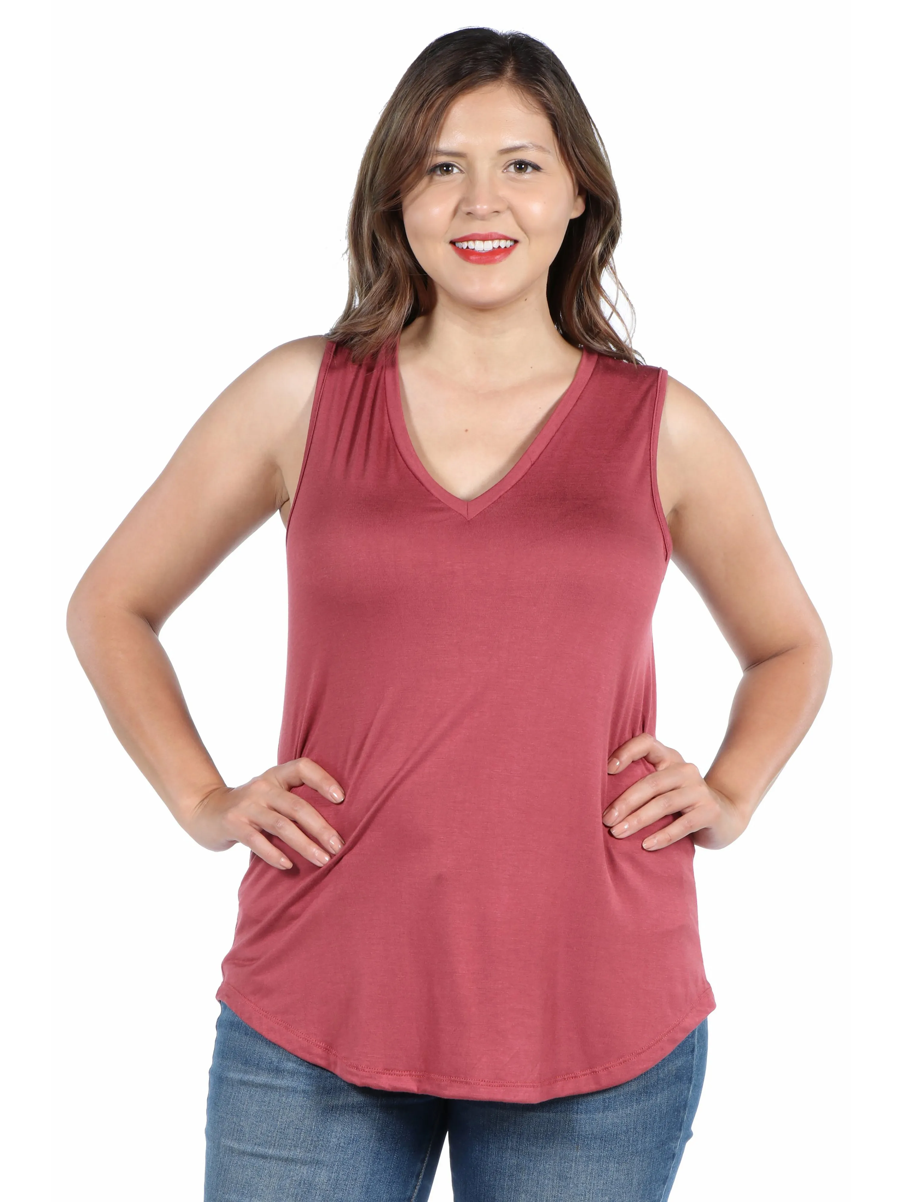 V Neck Sleeveless Rounded Hemline Plus Size Top