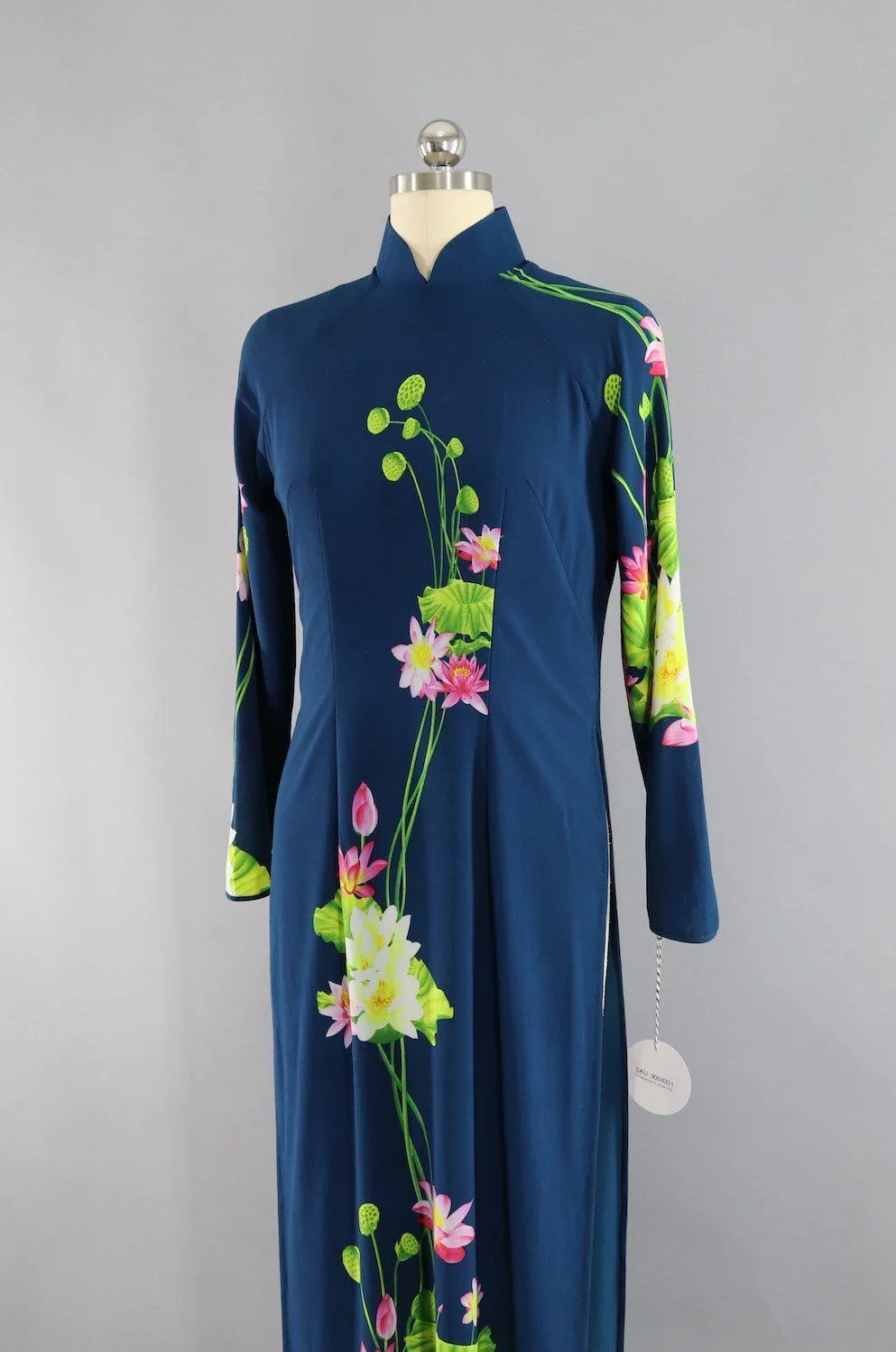 Vintage 1970s Vietnamese Ao Dai Dress / Peacock Blue Lotus Floral Print