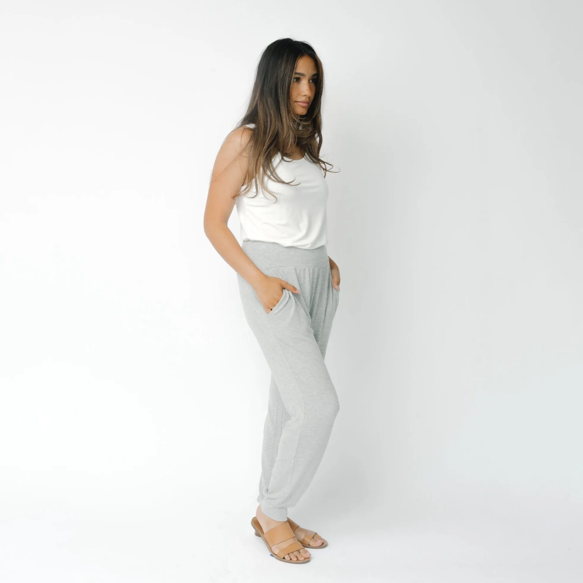 Women’s Bamboo Rib-Knit Jogger Pants